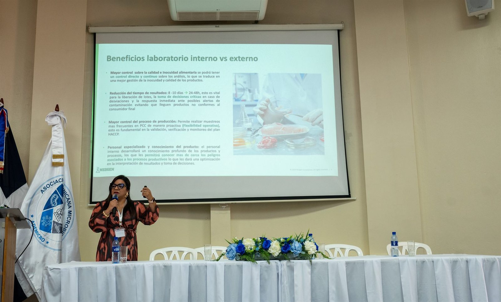 SINAM 2026 - Conferencia sobre laboratorio interno versus externo